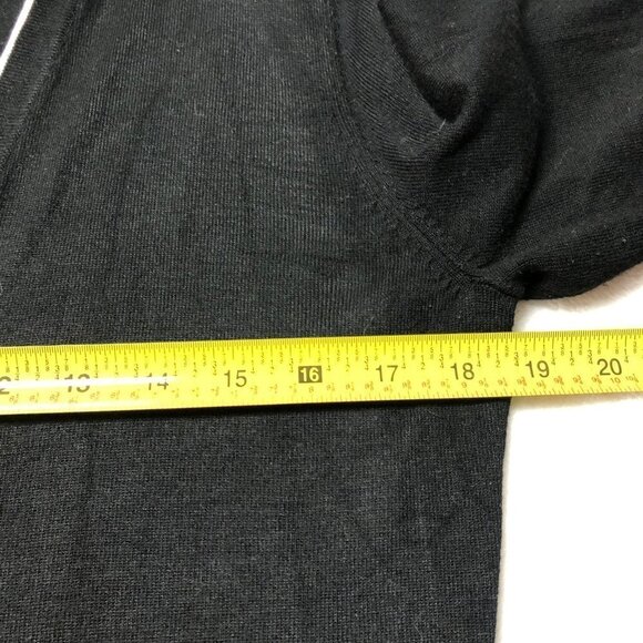 cleo Black & White Button Down Cardigan Size Petite Med - Picture 6 of 9